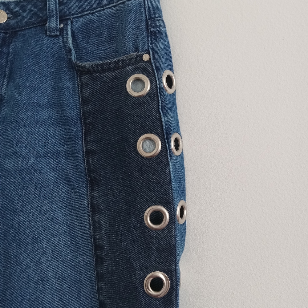 Missguided Eyelet Cut Out Rings Mid Rise Jeans - Picture 6 of 6